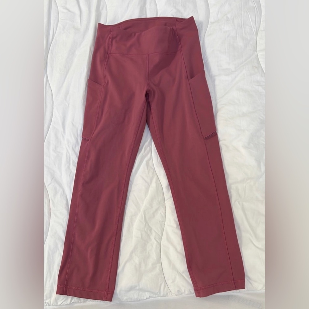 Lululemon leggings size 4